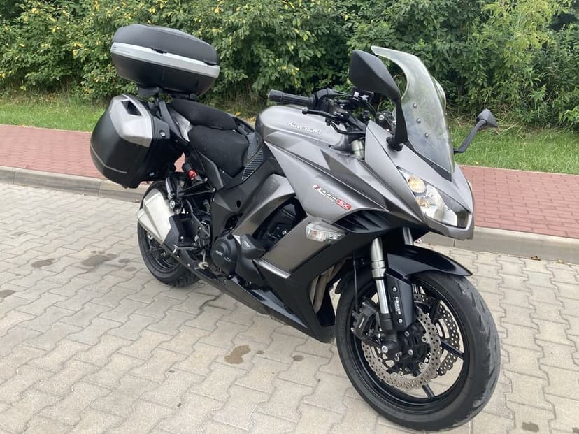 Sprzedam Kawasaki z1000 sx  KTRC ABS 2014r.