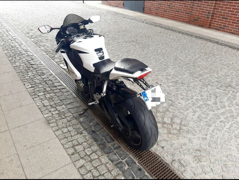 Honda CBR 1000RR SC59