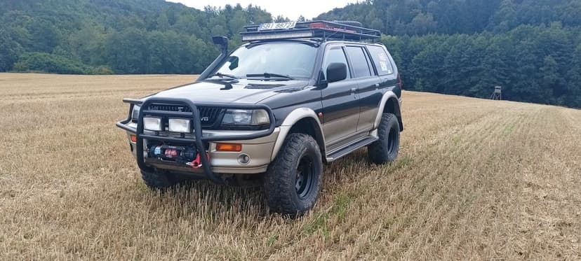 Mitsubishi Pajero Sport 3.0 V6+LPG