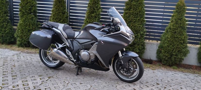 Honda VFR1200F 173KM Sprzedam