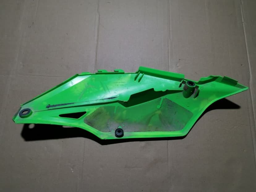 Kawasaki kx 450 osłona owiewka tył prawa boczna panel