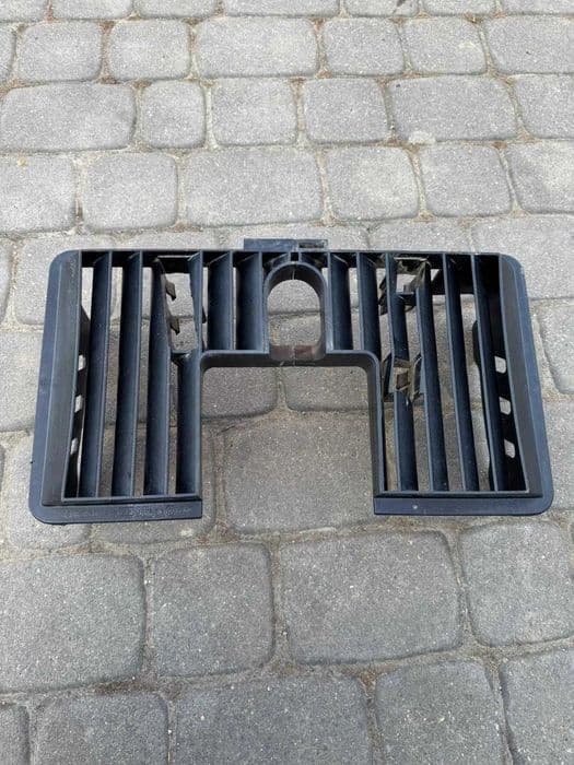 oslona chlodnicy Suzuki LTZ 400 r 03-08 kratka plastik obudowa