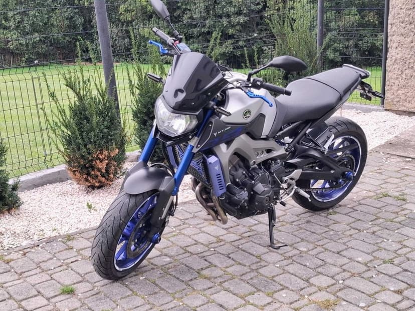 YAMAHA MT 09 2016
