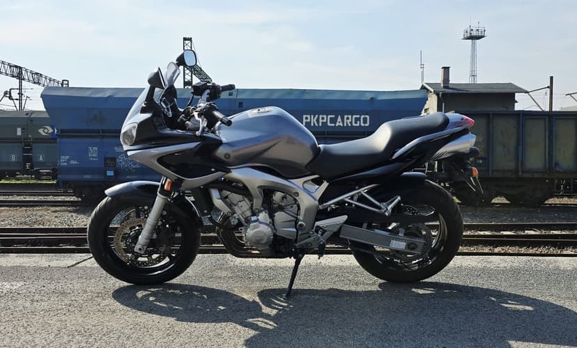 YAMAHA  FZ6-S Fazer  600 ccm , 2005 rok