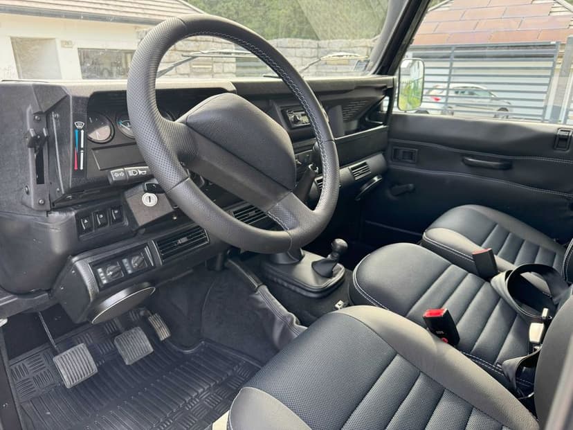 Land Rover Defender 90 TD5