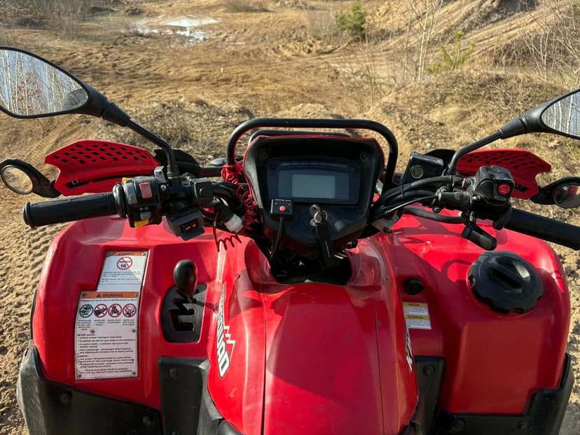 Suzuki kingquad 750, 2010r