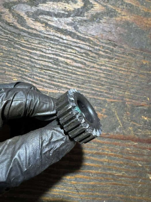 sruba pompy wody magneta silnika zebatka Polaris Scrambler Sportsman