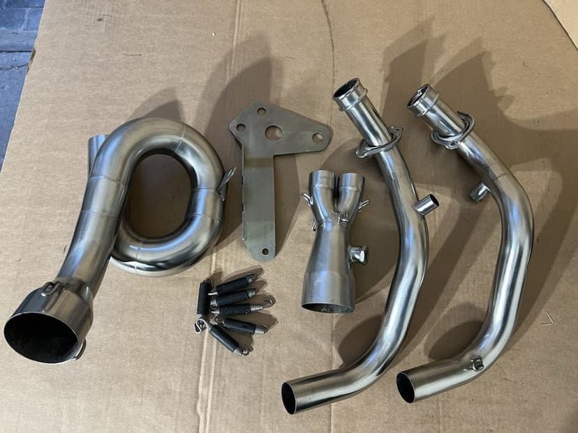 Kompletny uklad akrapovic yamaha mt07