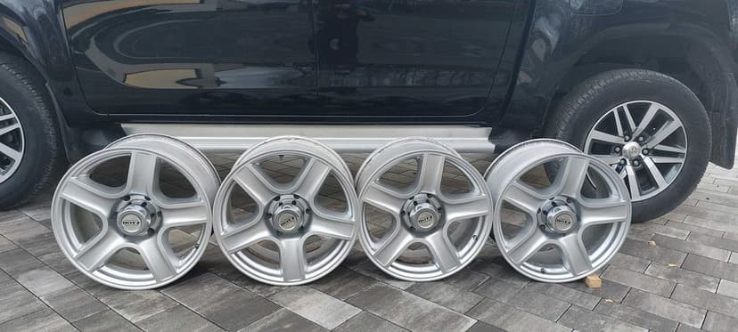 Felgi aluminiowe Toyota Hilux, Land Crusiser 4szt. 18"