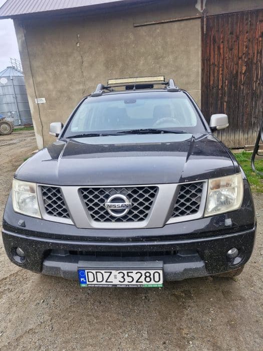 Nissan navara automat