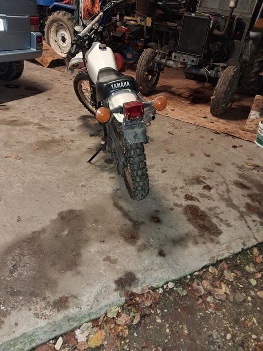 Cross yamaha xt 250