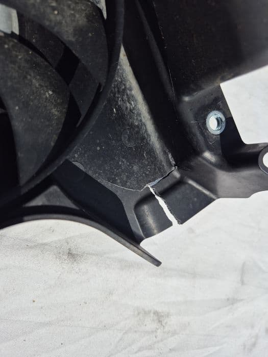 Wiatrak Chłodnicy Kawasaki Ninja 400