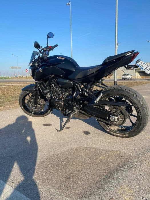 Sprzedam Yamaha MT 07 2018