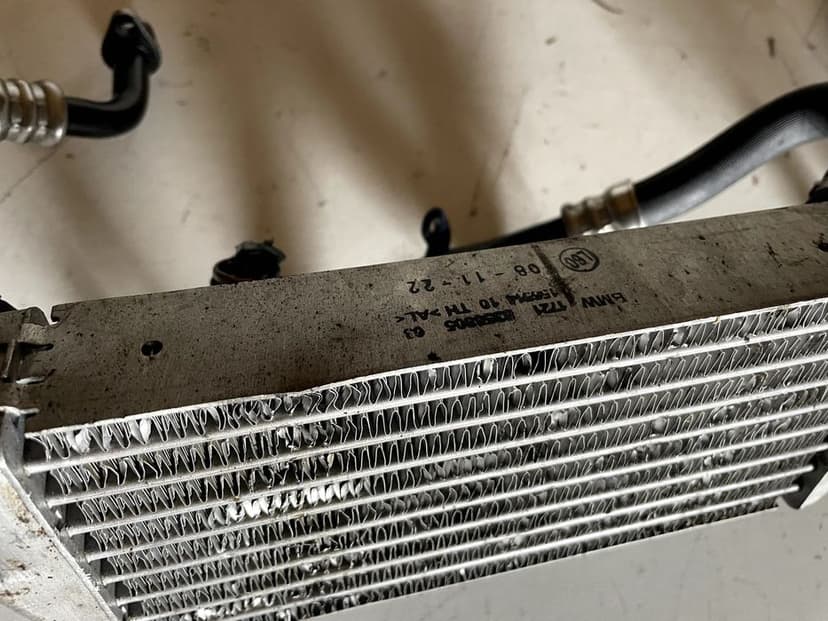 Chłodnica oleju chłodnicza BMW S1000RR S1000R 19-24 k66 k67