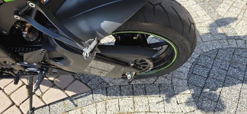 Sprzedam Kawasaki ZX10R