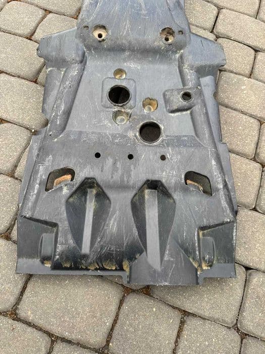 Honda TRX 420 / 500 Foreman  oslona ramy dolna plastikowa 2014-2021