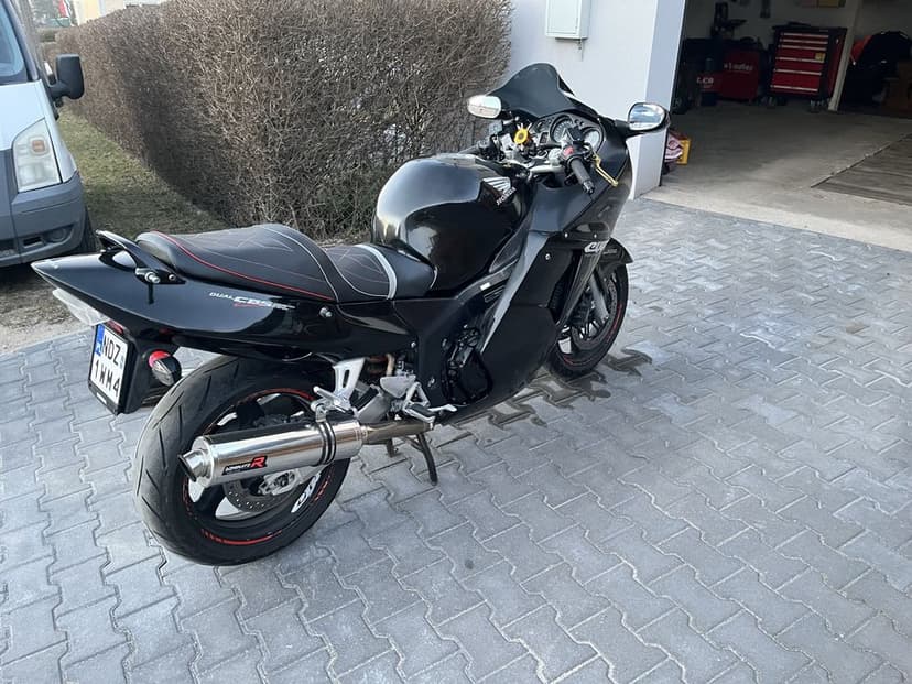 Sprzedam Honda CBR 1100XX