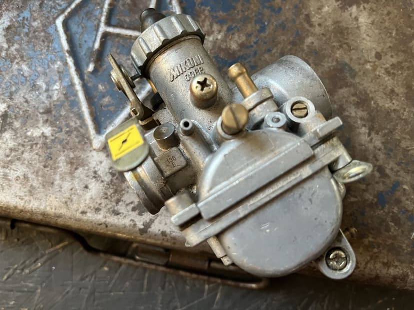 Gaznik Mikuni 136B Suzuki RM85 CR YZ RM 2T kompletny oryginal