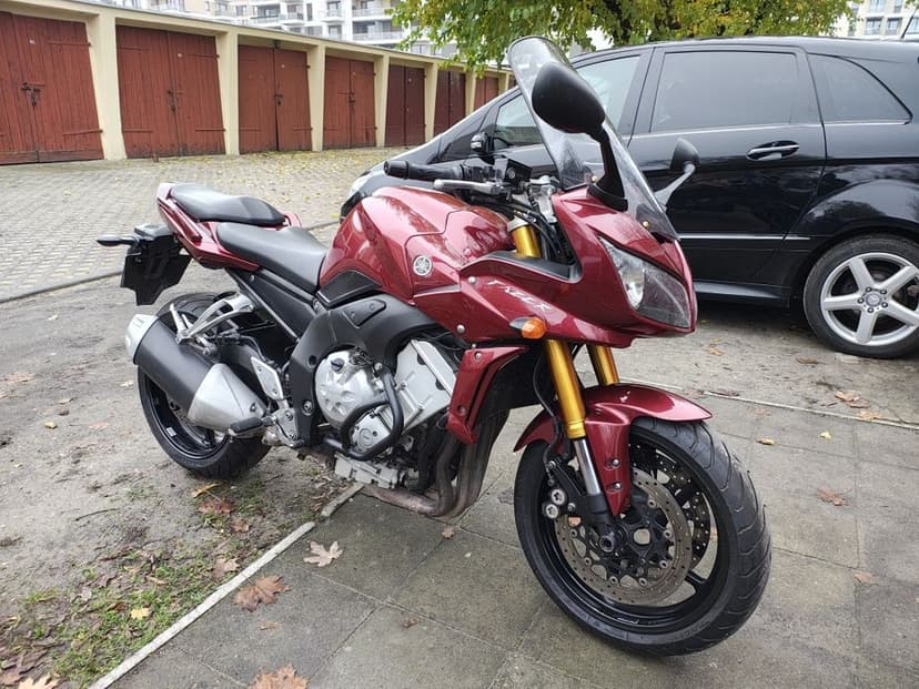 Yamaha FZ1 Fazer 1000