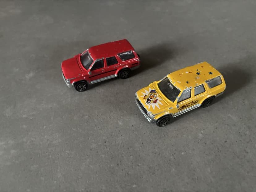 Resoraki Majorette 2X Toyota 4Runner