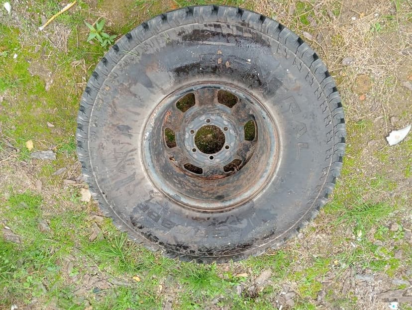 Koło zapasowe nissan patrol 315/75r16