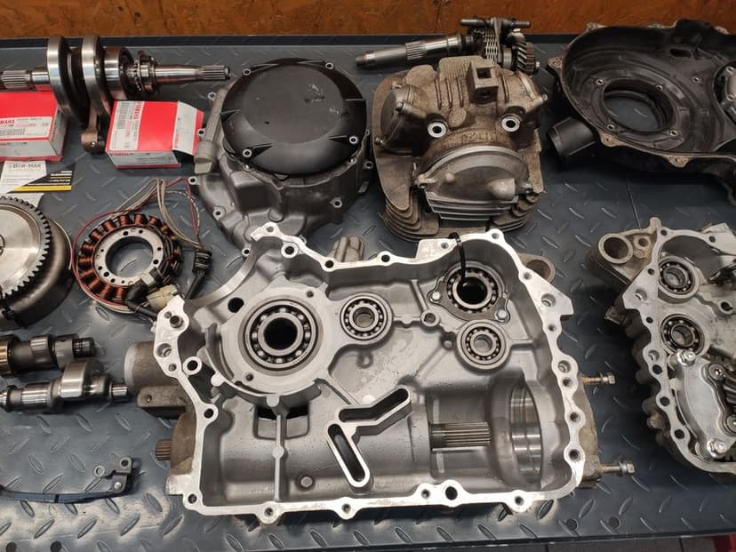 Części Yamaha grizzly kodiak 350 Wał Głowica Silnik Skrzynia