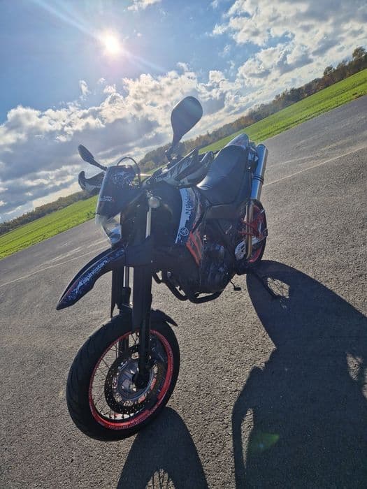 Yamaha XTX 660 Supermoto. A2