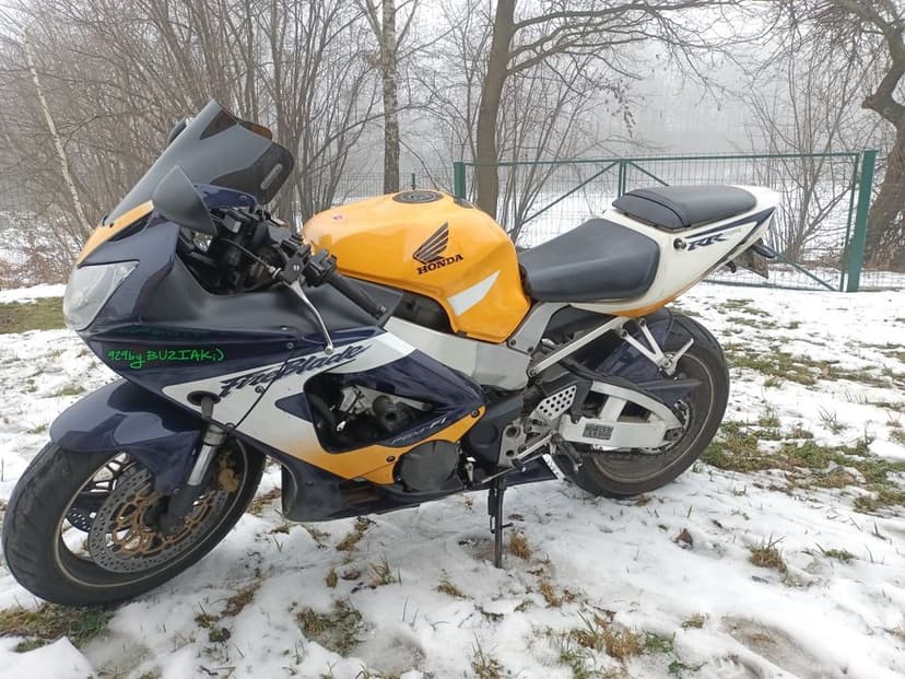 Honda CBR 929 SC 44
