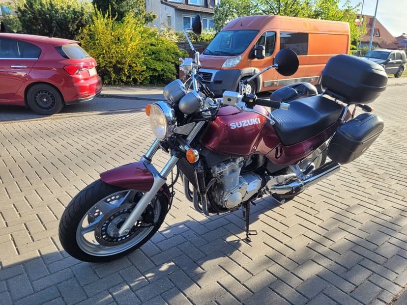 Suzuki GSX1100G doinwestowany możliwa zamiana !!
Motor gotowy do jazdy, zadba
