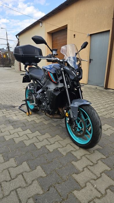 Yamaha MT09 2022 - niski przebieg - gotowa do sezonu