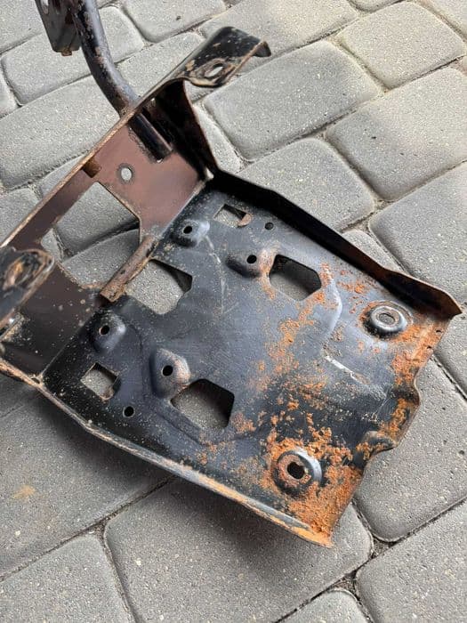 plyta stelaz przod wyciagarki przedni BRP can am can-am outlander