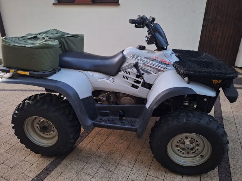 Polaris Magnum 330 4x4