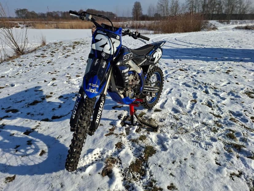 Yamaha YZ250F 2022  NOWE:  -Cylinder, -Tłok, -Głowica, -Zawory, -Korba