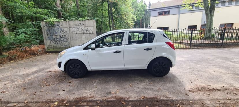 Opel Corsa 1.3 , 5 drzwi, lift, klimatyzacja 2013r