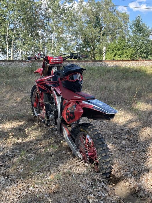Honda Crf450R uszkodzona
