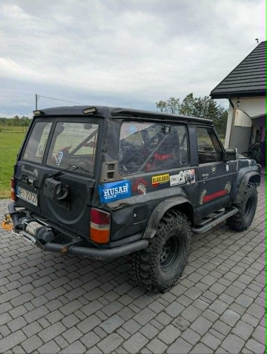 Nissan Patrol Y60
