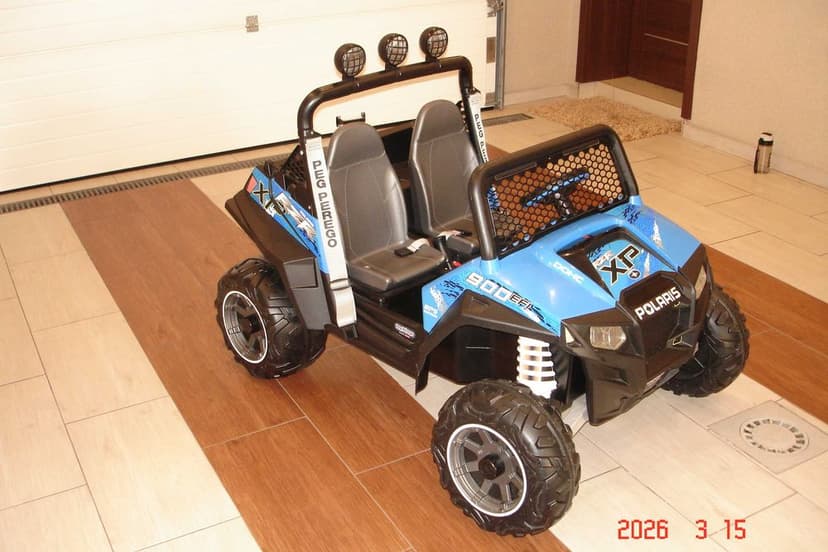 Peg Perego Polaris Ranger RZR 900 12 V pojazd na akumulator dla dzieci