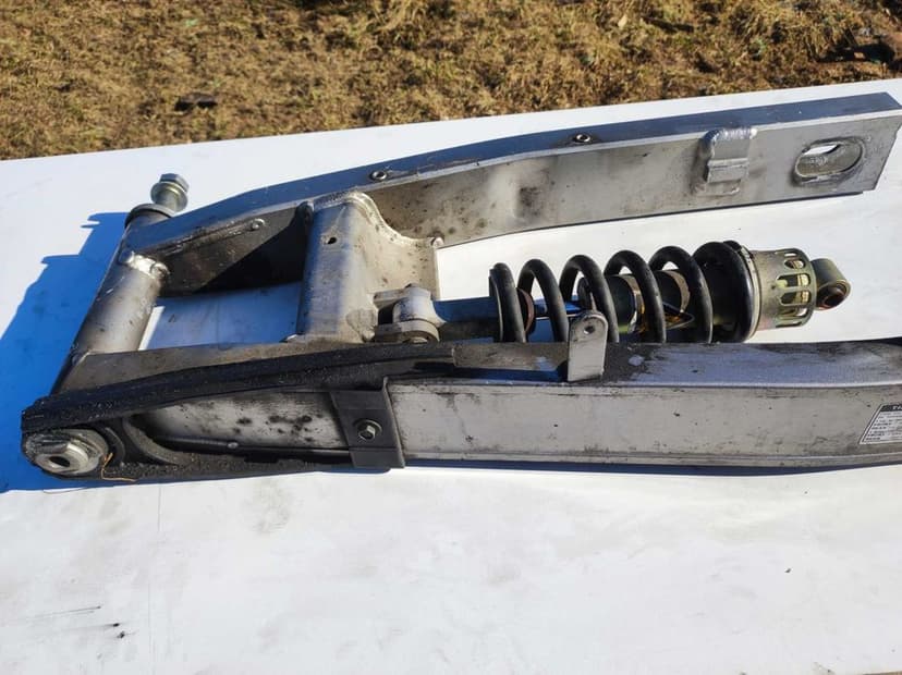 Yamaha FZ6 (2004–2009) Wahacz amortyzator tył zawieszenie tył