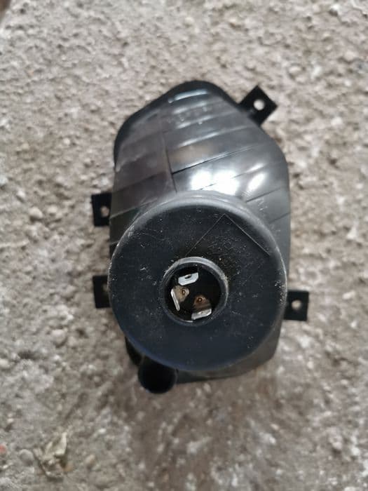 Polaris sportsman scrambler lampa przód reflektor lewy