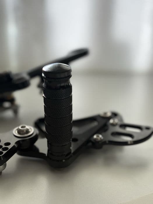 Sety regulowane Ducati 1098 / 848 / 1198 aluminiowe czarne