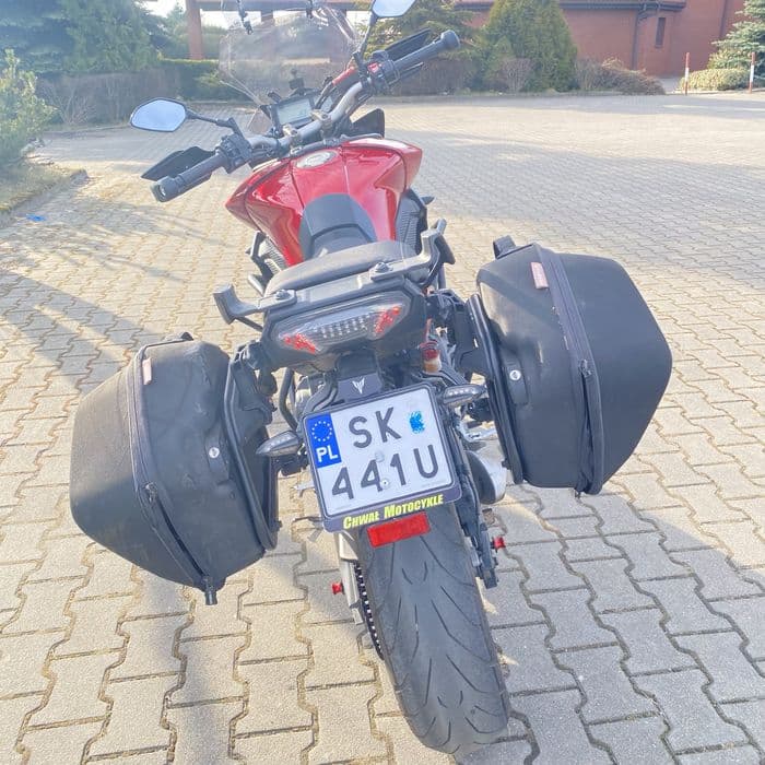 Sprzedam Yamaha MT09 tracer