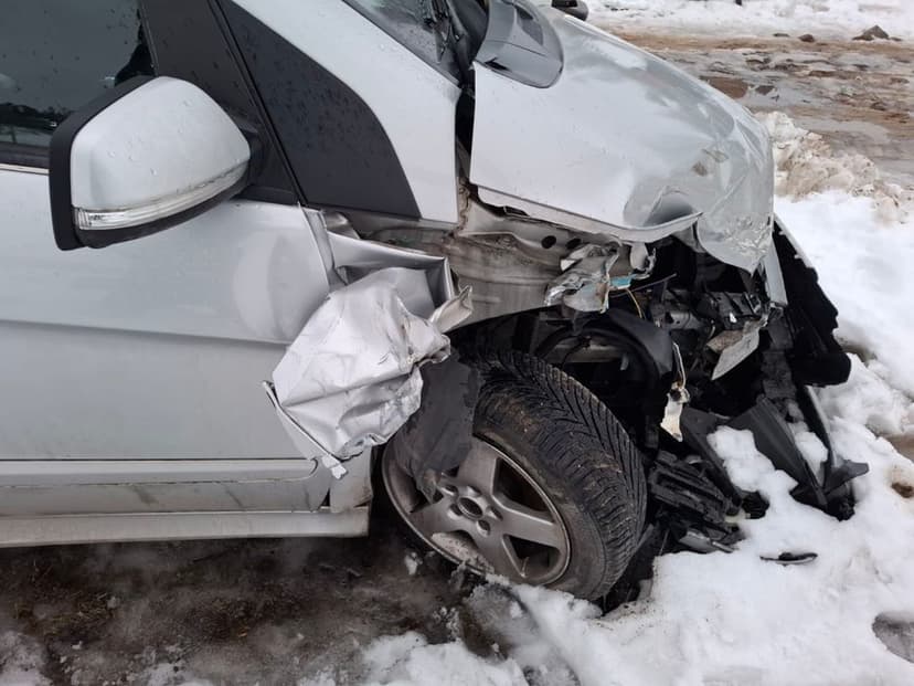 Uszkodzony Mercedes B180