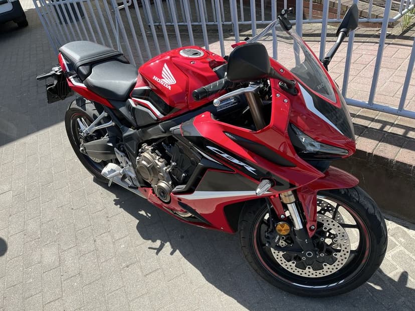 Honda CBR650R 2021 układ wydechowy
