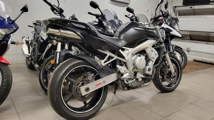 Yamaha FZ6 Wydechy Laser Filmik Dostawa pod dom Moto-Pasja