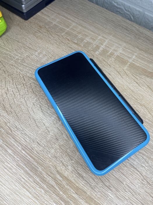 Konsola Nintendo 2DS XL niebieska