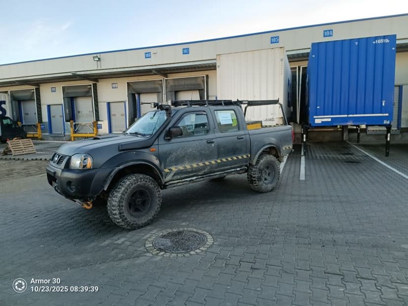 Nissan Navara D22 2.5 Diesel 136KM - 2002 r