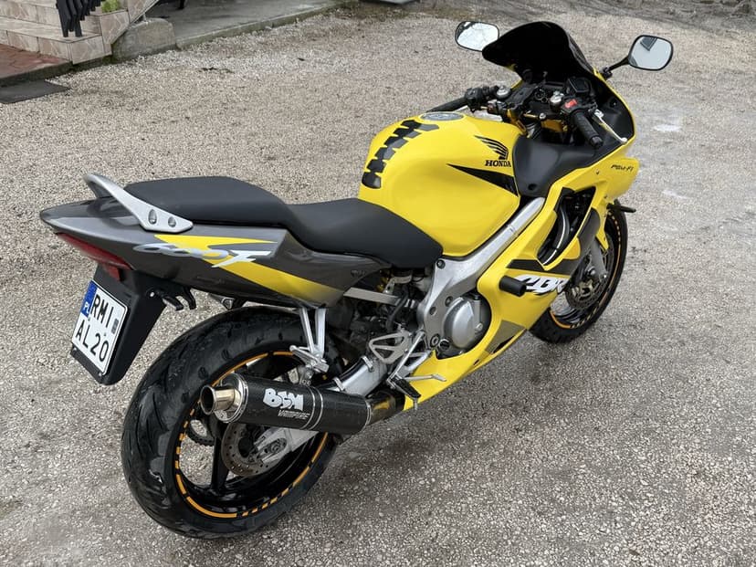 Honda CBR 600 F4i SUPER STAN! 24.000km przebieg! nie F4, sport