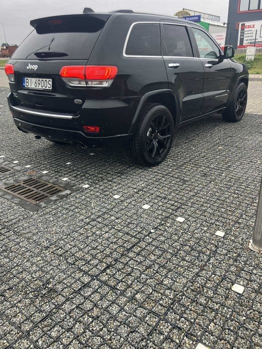 Jeep Grand Cherokee Overland