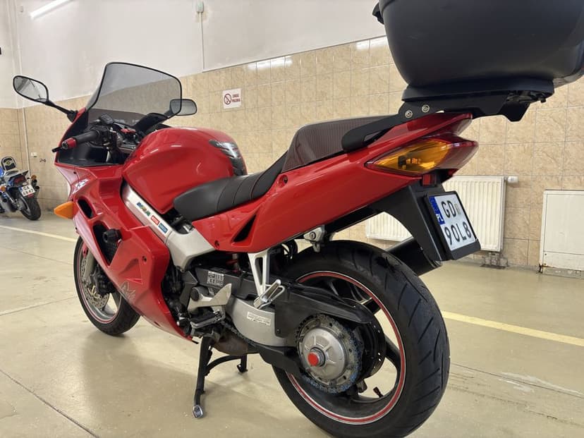 Honda vfr 800 fi