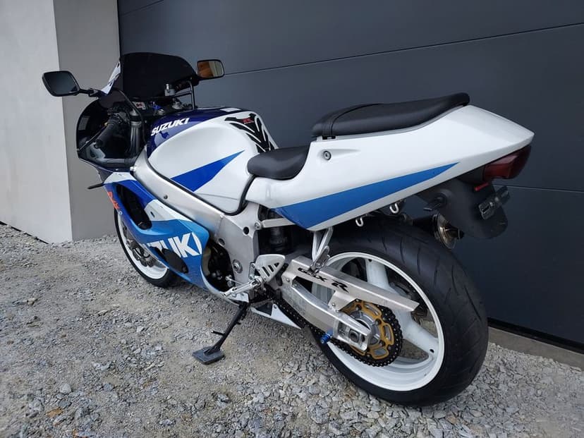 Suzuki GSX-R 600 SRAD 1997r